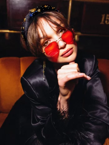 serre-tête brodé noir