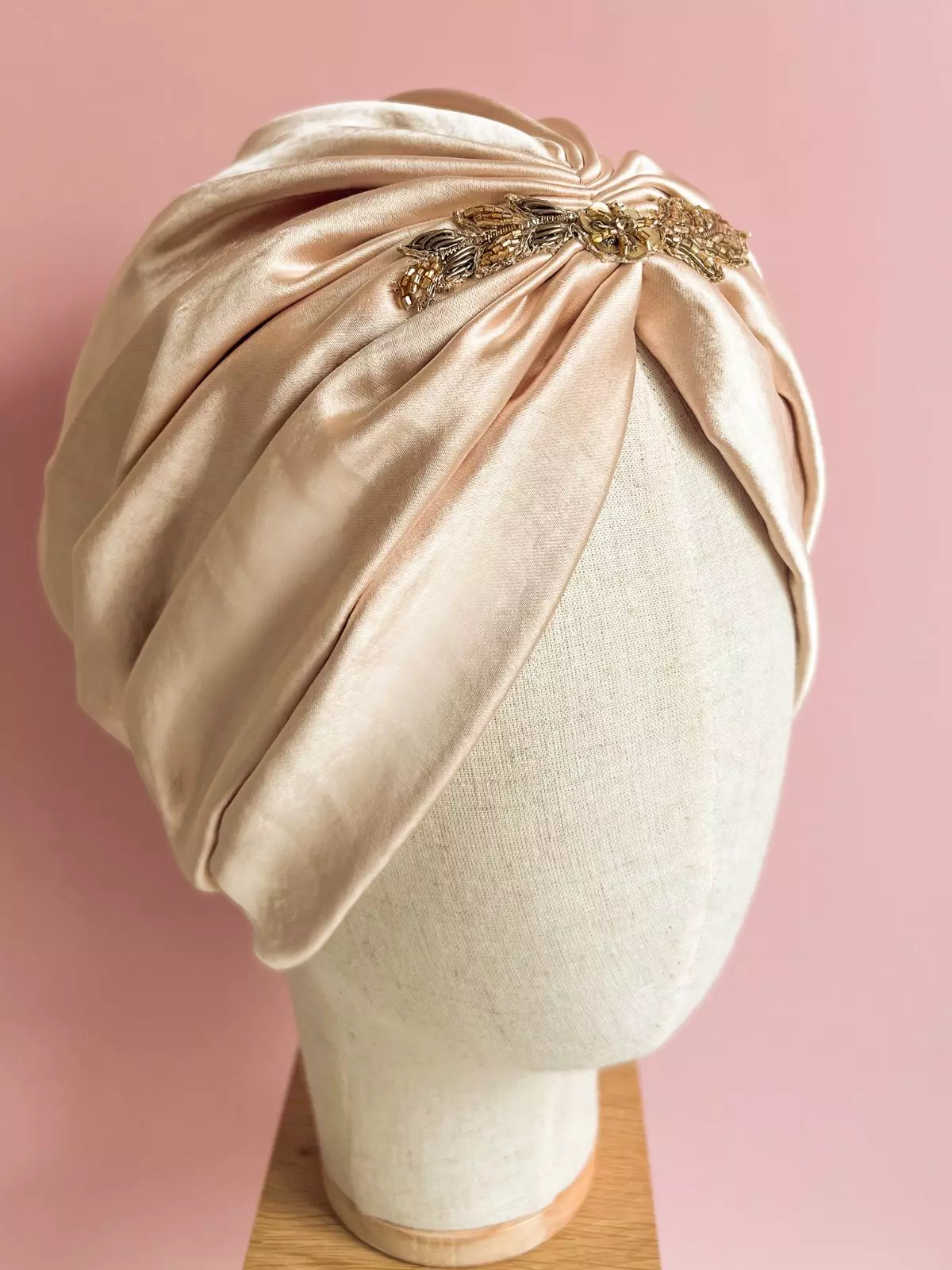 TURBAN AL FARIDA - Satin Beige – Image 3