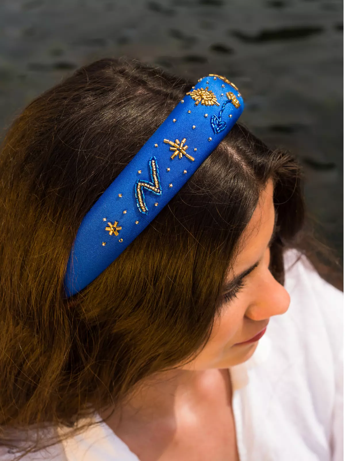 serre-tête tendance bleu électrique strass brillant